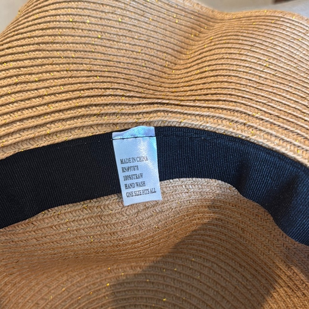 Women’s Wide Brim Straw Hat with Bow Detail One Size Fits Most - Picture 3 of 5